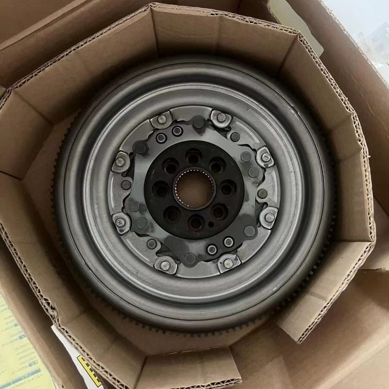 Clutch kit for Audi SEAT SKODA VW DQ250 06J105266D Dual Mass Flywheel Part Number 36001826