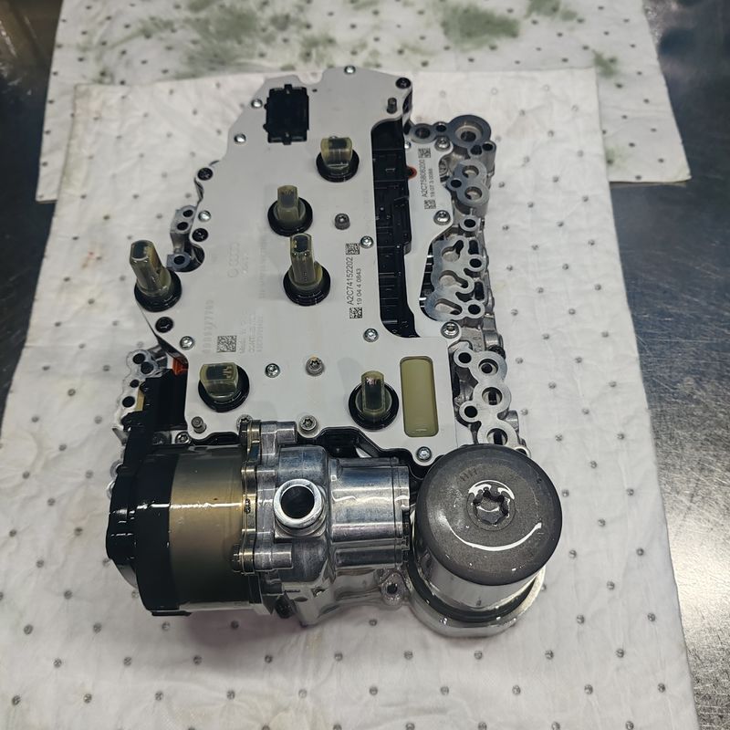 DQ400 0DD Hybrid automatic transmission mechatronic unit and software assembly for Volkswagen Audi PHEV models