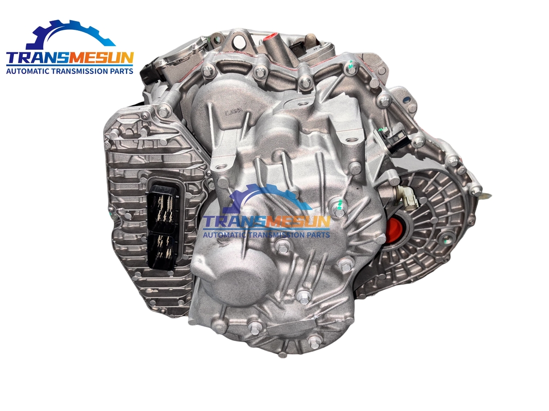 The 6DCT250 1.6L remanufactured transmission assembly is suitable for Ford Focus